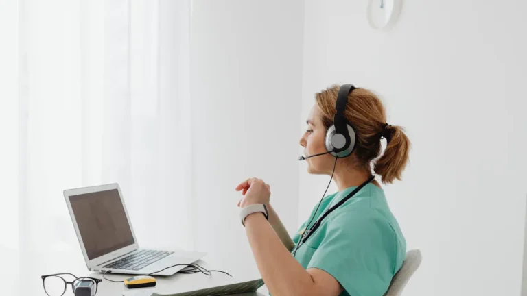 10 side hustles for nurses